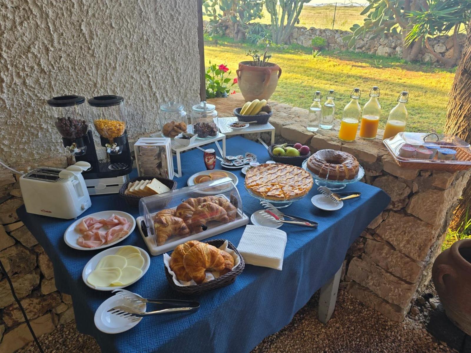B&B Casa Cavarra Portopalo Di Capo Passero Buitenkant foto